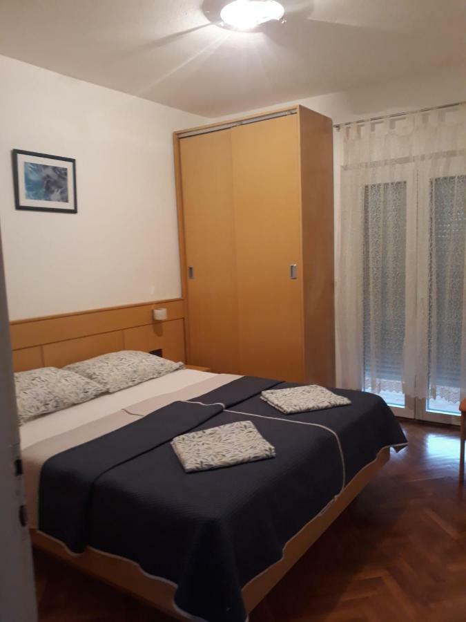 Apartmani Lana Rab Kampor Exterior photo